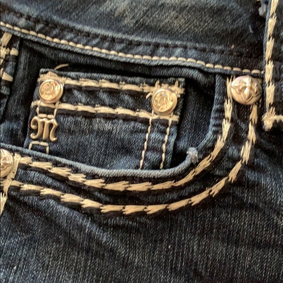 Dark wash Miss Me Skinny Jeans - Picture 6 of 9